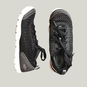 3/40$πKeen everyday shoes